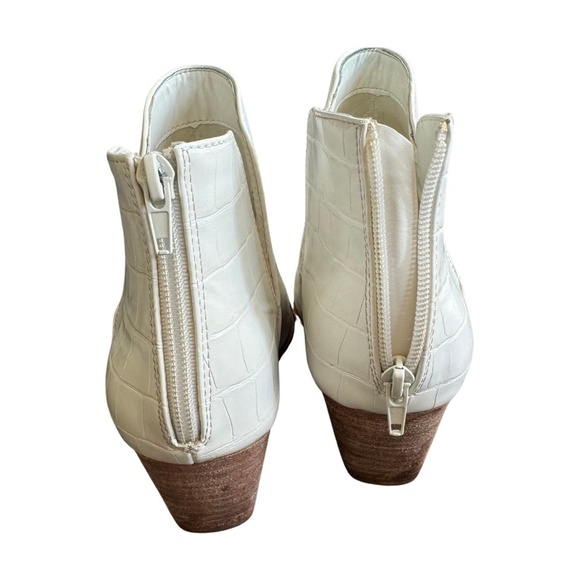 ShuShop White Croc-Embossed Heeled Boots - Picture 5 of 10